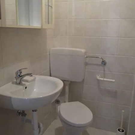 Amazing With Seaview Terrace 아파트 Grado-Pineta