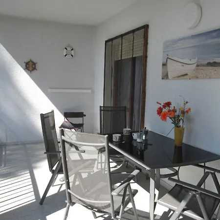 Διαμέρισμα Amazing With Seaview Terrace *